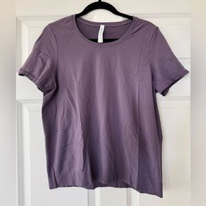Athleta In Motion Seamless Tee Lilac Purple